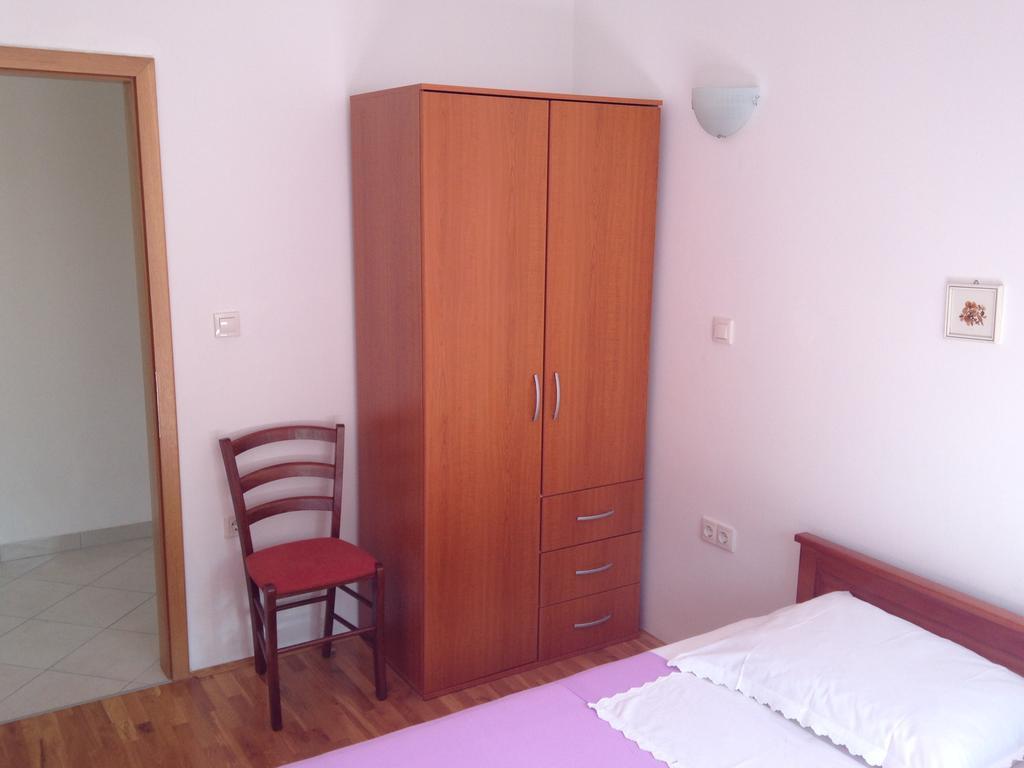 Gala Apartments Omis Room photo
